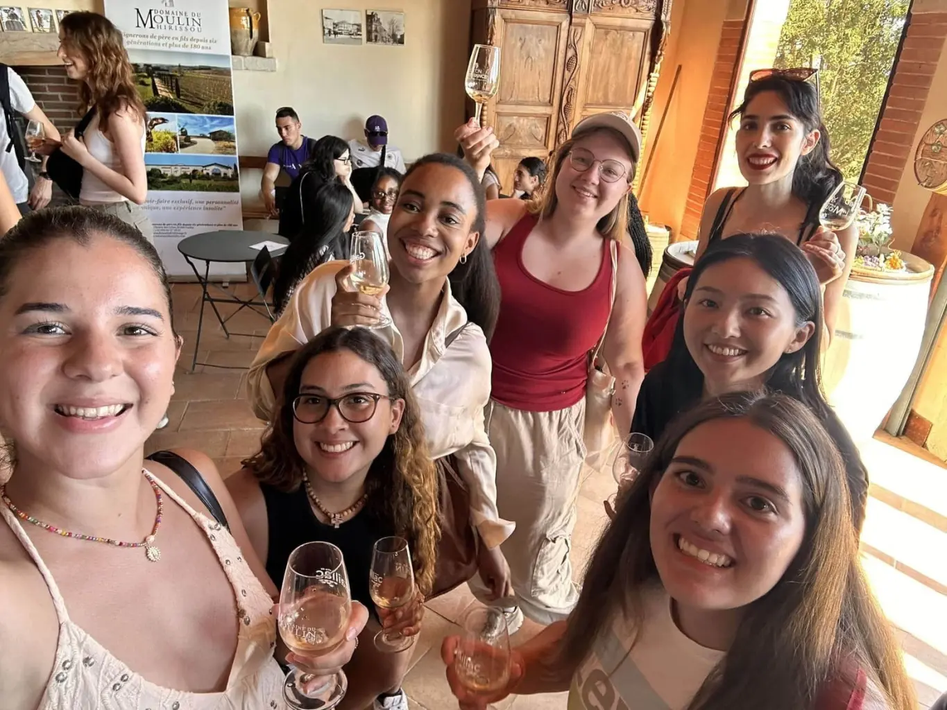 Студенты TBS Business School Toulouse