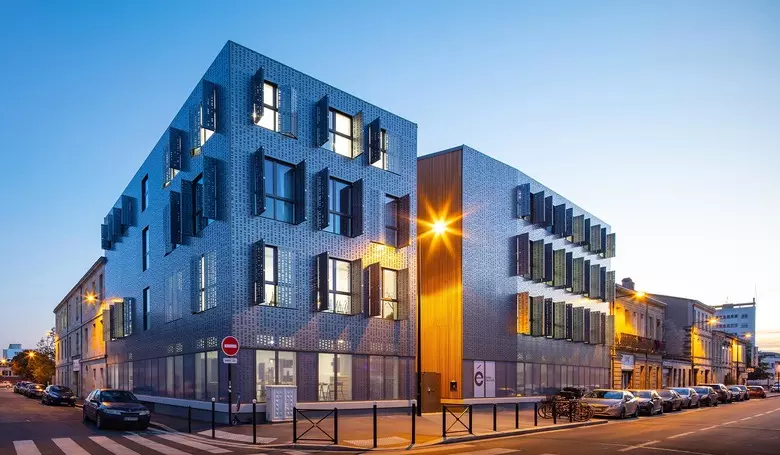 École de Condé.jpg