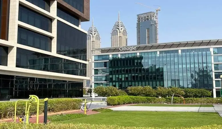 Здание University of Wollongong Dubai