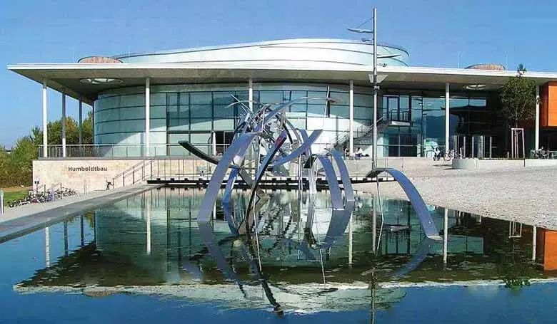 Technische Universitat Ilmenau.jpg